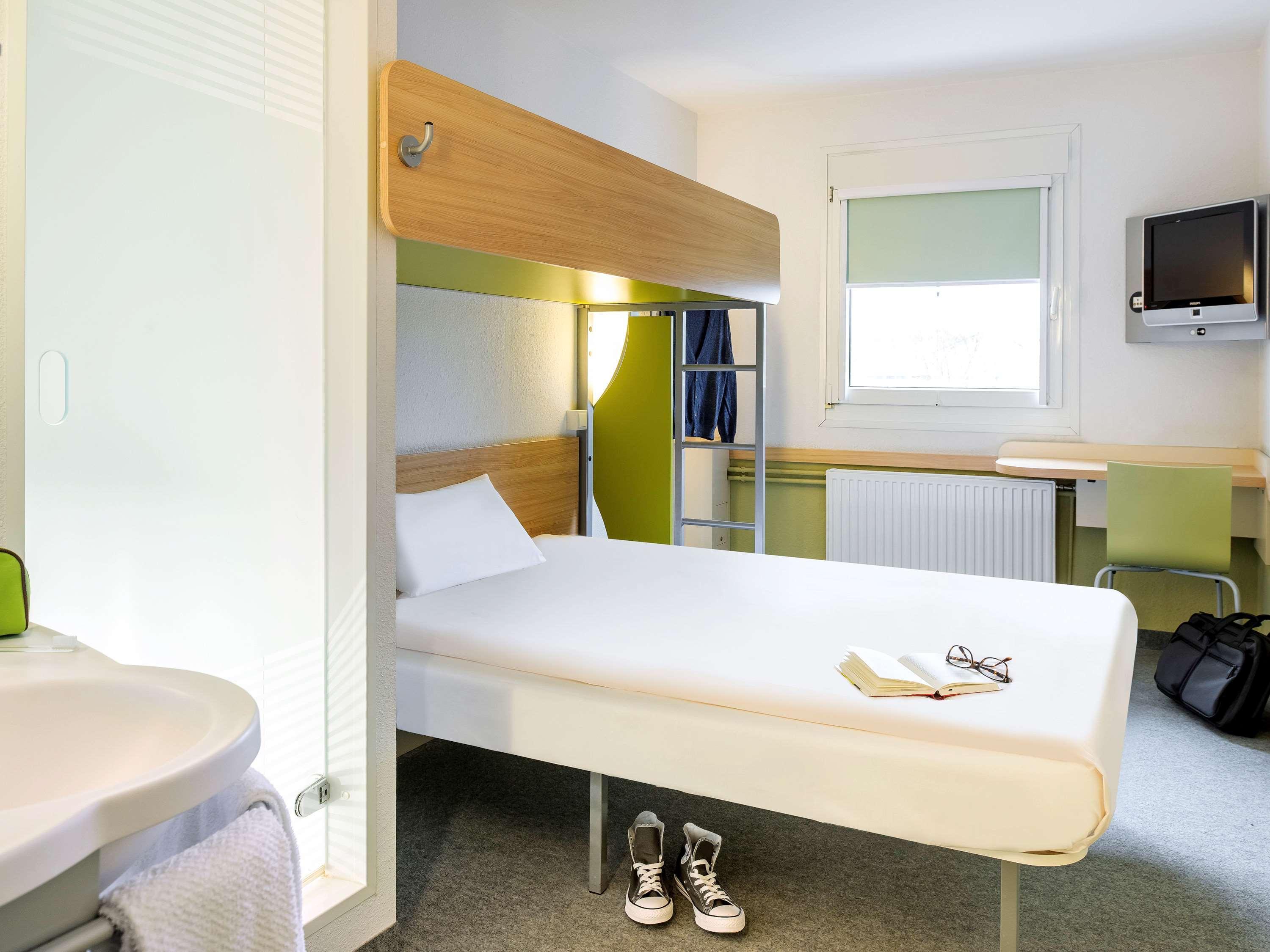 Ibis Budget Portsmouth Exterior foto